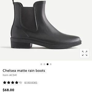 NWT Chelsea matte rain boots